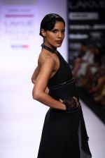 Model walk the ramp for Komal Sood, Pernia Qureshi show at Lakme Fashion Week Day 2 on 4th Aug 2012 (102).JPG